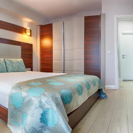 Hotel Termal'de Terasli Ve Sik 1+1 Daire