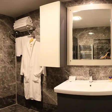 Termal'de Terasli Ve Sik 1+1 Daire Hotel Sivas