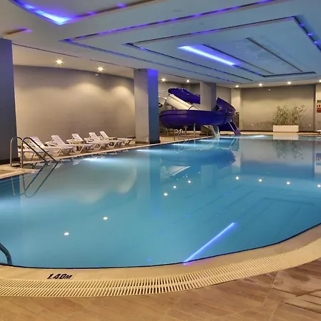 Termal'de Terasli Ve Sik 1+1 Daire 5*