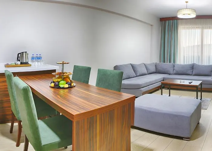 Termal'de Terasli Ve Sik 1+1 Hotel