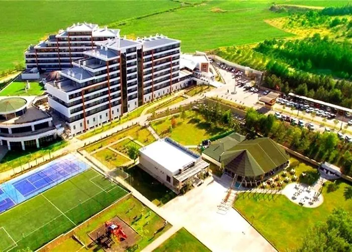 Termal'de Terasli Ve Sik 1+1 Hotel 5*