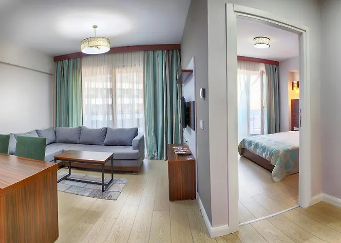 Termal'de Terasli Ve Sik 1+1 Hotel